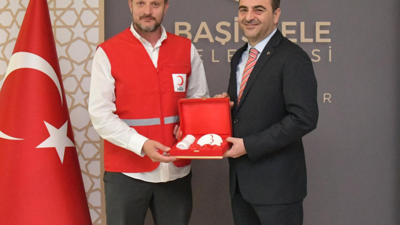 BAŞİSKELE’DE HEDEF 1041 ÜNİTE KAN BAĞIŞI